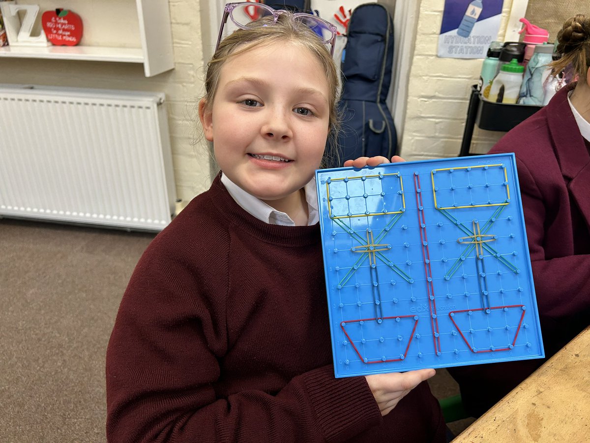 CCJuniorY4's tweet photo. Today the girls in #CCJYear4 were using their geoboards to explore symmetry in #CCMaths. They were definitely very inventive and consolidated on their learning about regular and irregular polygons
#CCDiscovery #CCProblemSolvers #CCCreators https://t.co/8HXHCEDVRj