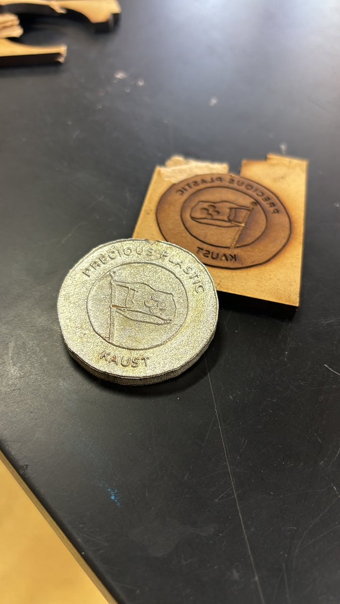pimstar's tweet photo. My first pewter cast project. Gr8 will be creating their own related to #SDGs. @KAUSTSchool #mypdesign https://t.co/Qrlldt3OUc