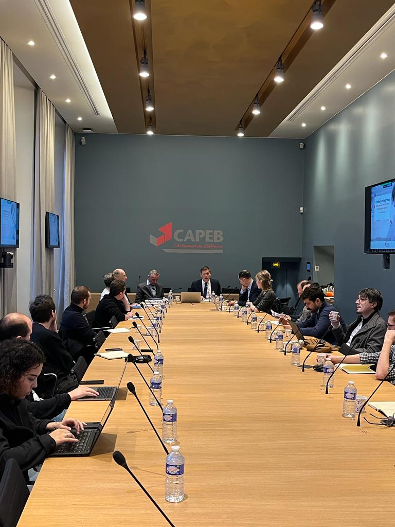 capeb_fr's tweet image. #conjoncture « 2024 sera l’année de la reconnaissance de la TPE solution. Si l’activité du secteur s’achève sur une note négative -0,6%, le marché de la performance énergétique, sur lequel nos TPE sont leaders, est lui en croissance +1,5%.&quot;⬇️