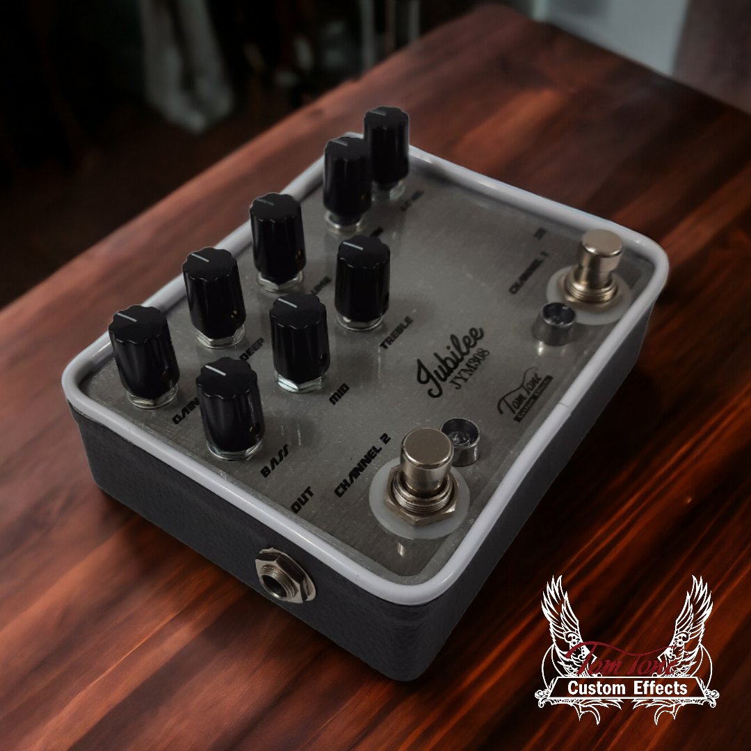 TomTone1's tweet photo. JYM308 Jubilee Dual Drive
.
.
#jym308 #jubilee #jcm800 #yngwiemalmsteen #TomTone #pedalFx #Guitarfx  #distortion #booster  #marshall #overdrive #effectspedals #guitareffects #efeitosdeguitarra #pedaisdeefeitos #Stompbox  #boutiquepedals #customshop #custompedals #customeffects https://t.co/EVmsHgNr8W