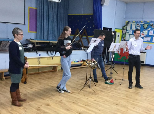 whitchurchprm's tweet image. Reception classes had a wonderful workshop with members of the Welsh National Orchestra, and Lara, once of our former pupils.  They talked to us about their different instruments and inspired us to become musicians of the future! #WPSRec #WPSExpressiveArts #WNOrchestra