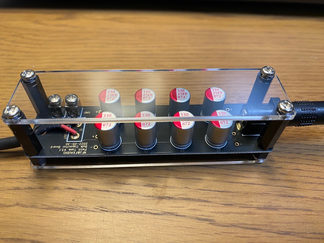 manotch101's tweet image. MNG.FX-AUDIO- Petit Tank [Limited Edition]お迎えしました。こちらはFiiO K7 DACの電源強化のテスト用です。音は低音に瞬発力がありますが中高音以降はソリッドで硬い所がある感じです。電源周りの音変アイテムとしてかなりお勧めできると思いました。
#FiiOK7
#FXAUDIO
#PepitTanklimited