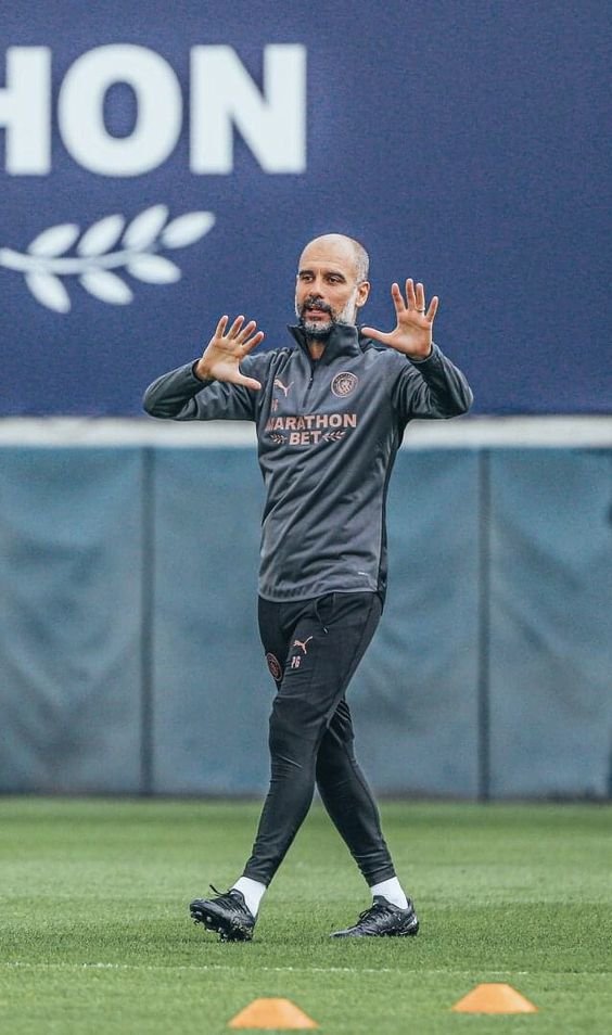 📚Comparto 2 MASTER CLASSES de Pep Guardiola sobre táctica.

Para acceder a ellas, da RT y pincha en el siguiente enlace: tacticaguardiola.grweb.site