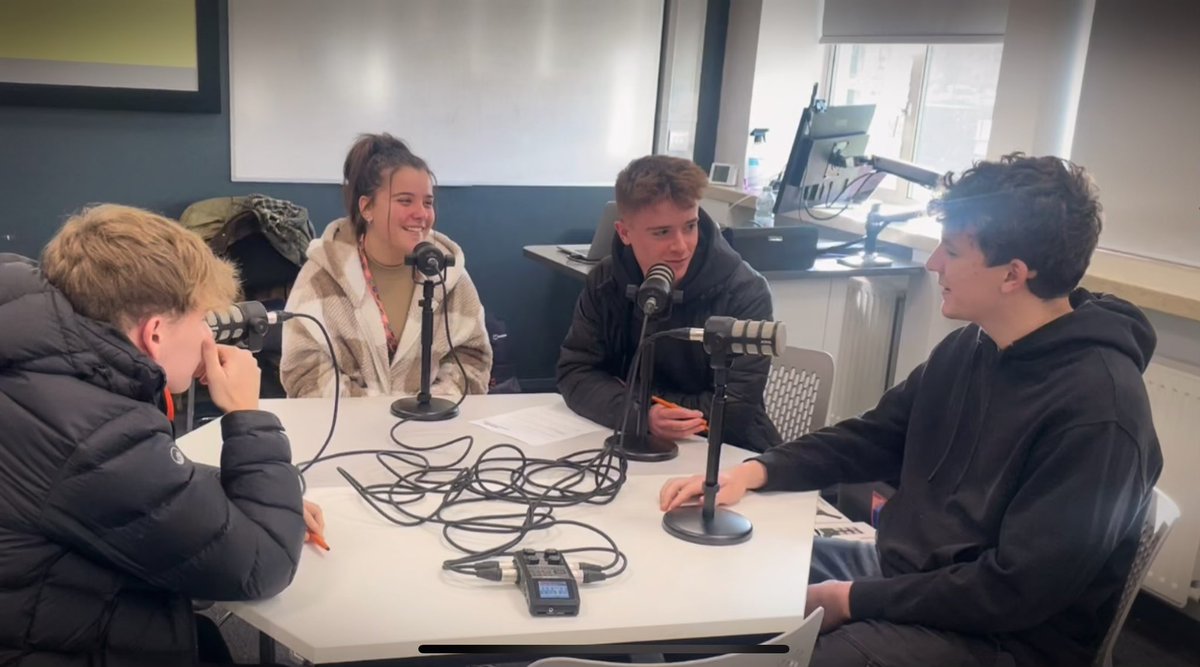 Maelor School Media Studies tweet media