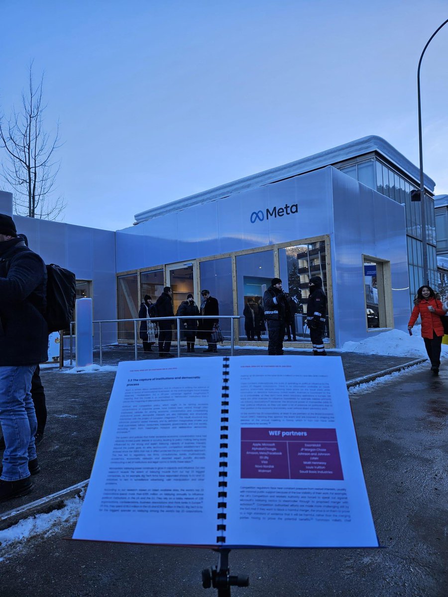 lobbycontrol's tweet image. Zu den Sponsoren gehören auch die großen US-Techkonzerne #WEF24: Meta, Google, Amazon, Microsoft, Apple. Sie sind die mächtigsten Lobbyakteure unter den Top 20 der Welt. 4/ #breakupbigtech #Davos2024