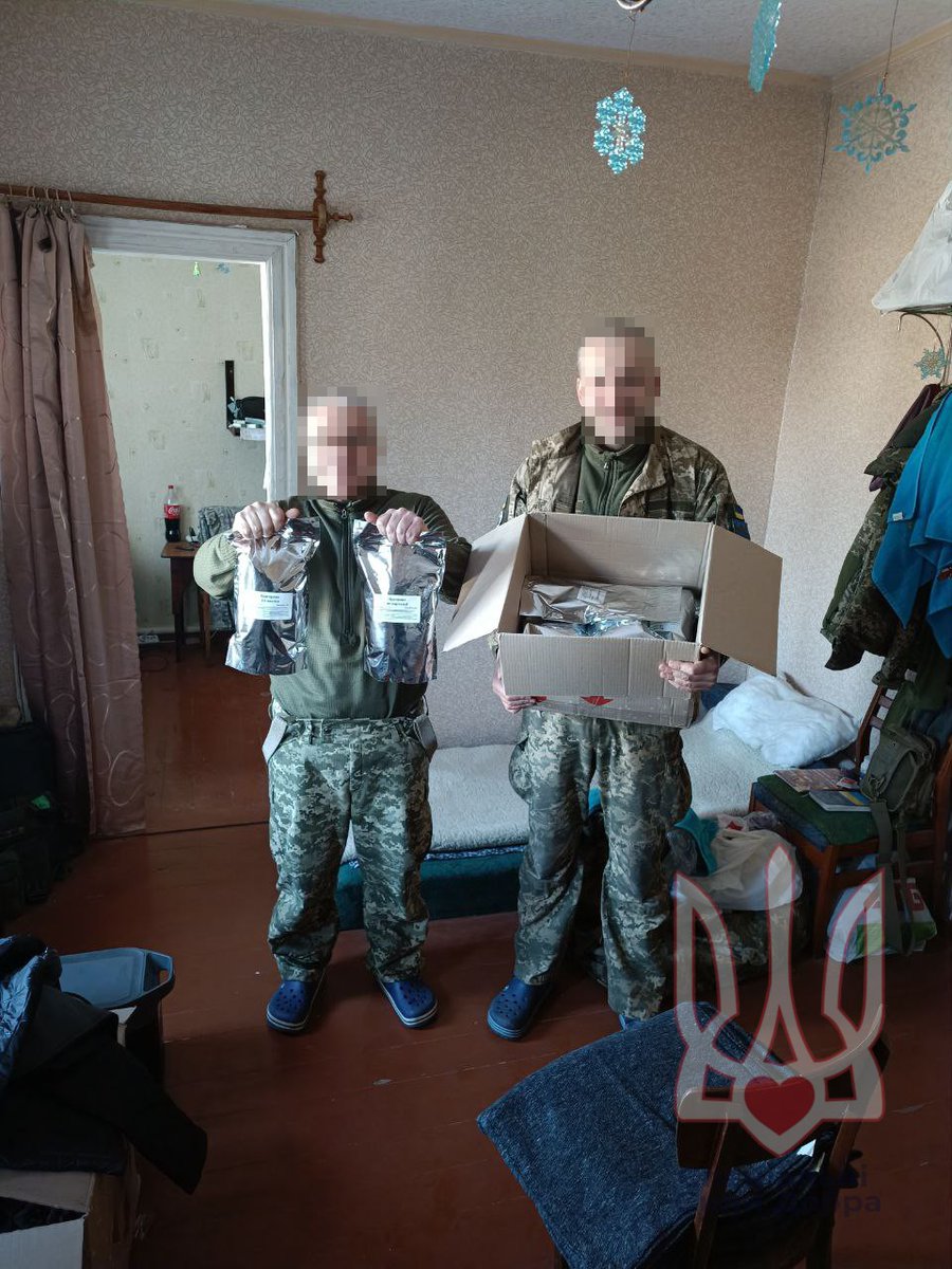 ForcesGoodness's tweet photo. Чергова партія курток і ковдр - доставлена. Дякуємо Новій пошті. Організовано спільно з Русланом Кривоносом і БФ "За Справжню Україну". 
Долучайтеся до зборів. Реквізити та інформація про фонд тут:
https://t.co/3hDeRFjXWh
#спеціальнісилидобра #ссд #війна #армія #славаукраїні #ЗСУ https://t.co/SVr6fSXj6c