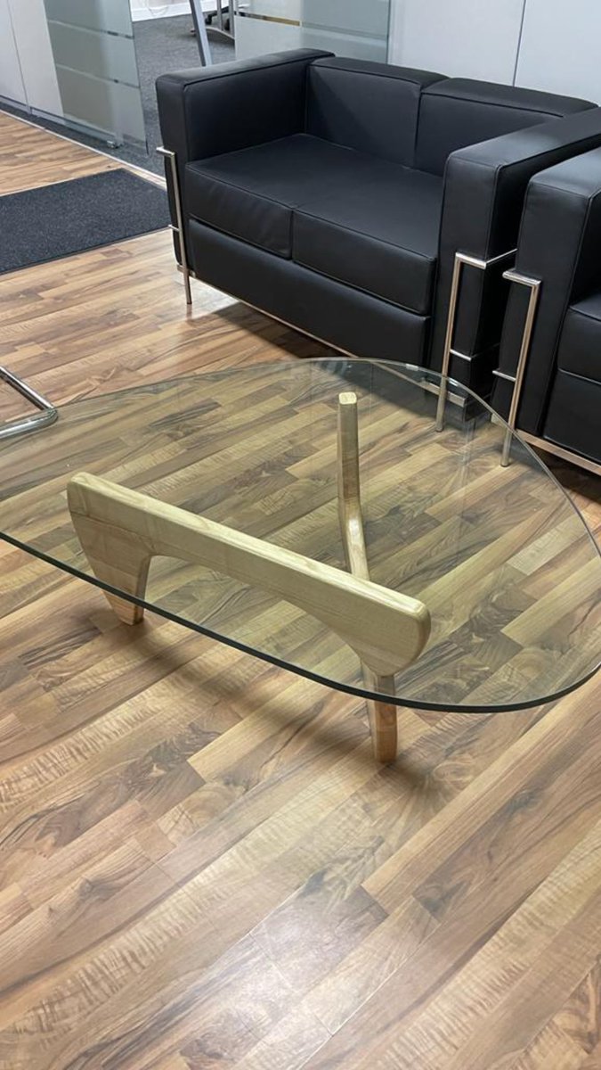 OFFICEINTERIOR5's tweet photo. Korby sofas and glass coffee tables now in stock, 19mm tempered glass, Black, Natural Oak or Walnut base - a stunning addition to any reception! For more info contact sales@officeinteriorswholesale.co.uk #office #officefurniture #reception #receptionarea #receptionseat #sofa https://t.co/jCWD34Q6b9