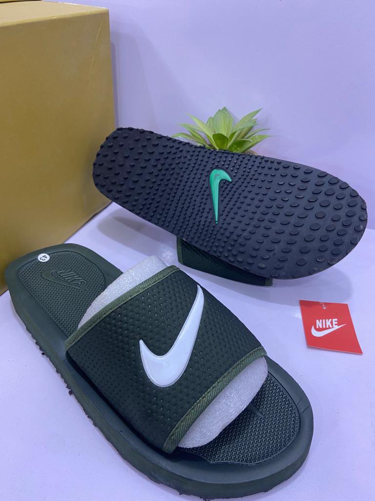Nike slippers green colour best sale