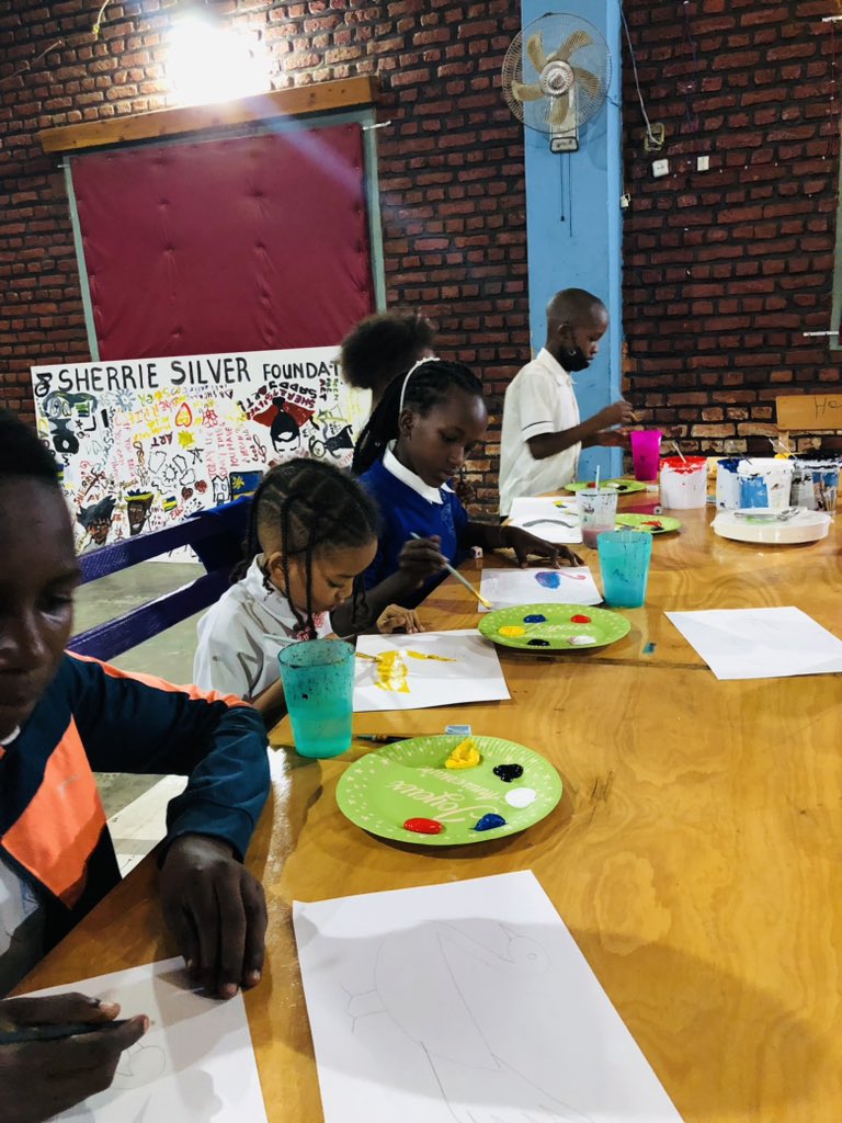 jada_art's tweet photo. Art doesn’t require thought, it can be a free-flowing creative process.

My art class with creative kids from @SherrieSilverFd https://t.co/GdA1mC84kK