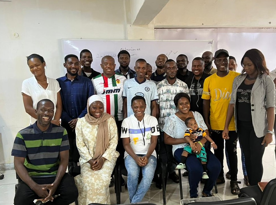 WaffiiHub's tweet photo. On Monday, Jan. 15 2024 we had a very productive orientation session with the 3MTT Fellows assigned to us.

The Fellows' hunger to learn and succeed in tech, is inspiring. 🔥

We look forward to working with them on this exciting journey.

#3MTTDelta 
#WaffiHub

Cc: @bosuntijani https://t.co/jrvWm97Thr
