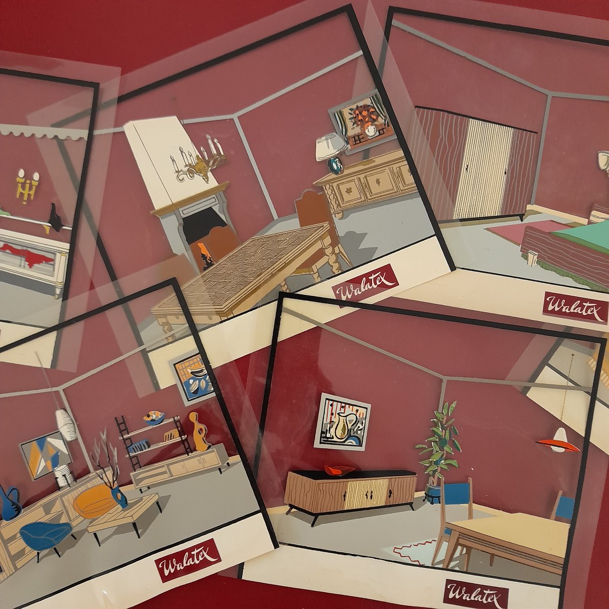 Le nuancier des peintures Walatex permet au client d'imaginer son intérieur transformé par la couleur (Bruxelles, après 1960). Document à découvrir lors de la visite sur la décoration intérieure, visites guidées gratuites : billetweb.fr/visitez-forney…