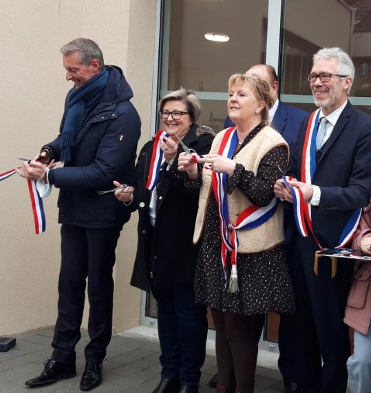 🎀 La Caf du Nord a eu le plaisir d’inaugurer la garderie périscolaire municipale « Saint Exupéry » de Deûlémont.

Situé au cœur du village, entre les deux écoles, ce lieu stratégique permettra une répartition efficace des élèves par niveau et par école.