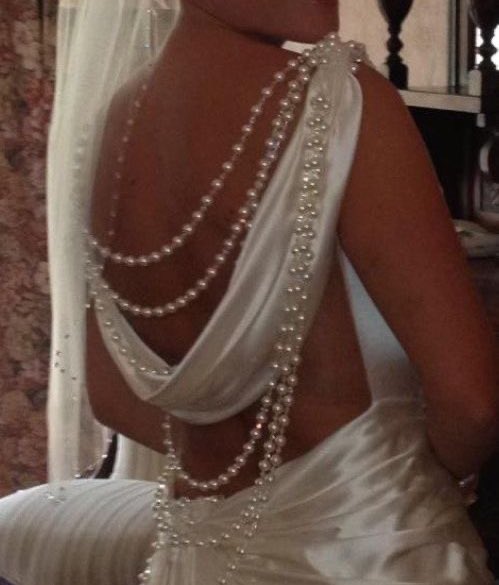 badestoutfit's tweet photo. pearl backless accessories https://t.co/JDiC2XRzL2