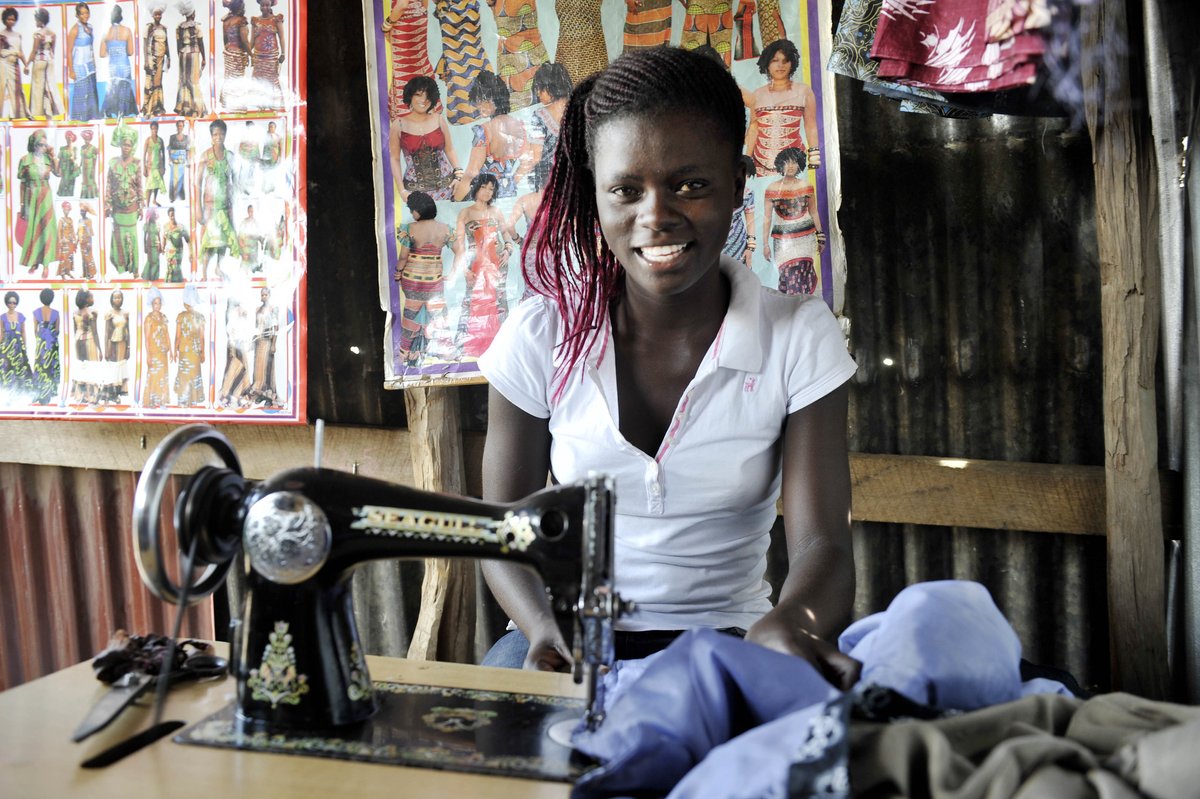 NextBillion (@nextbillion) on Twitter photo In the U.S., the avg. seed round is ~$3.6 million.
In #Kenya and #Uganda, <a href="/GiveWork_/">The Leila Janah Foundation</a> invests $10,000 in local #entrepreneurs.
Liliosa Mbirimi explains why small #investments go a long way in #EmergingMarkets:
bit.ly/3HlXn6G
#Africa #impinv #ImpactInvesting #investing In the U.S., the avg. seed round is ~$3.6 million.
In #Kenya and #Uganda, <a href="/GiveWork_/">The Leila Janah Foundation</a> invests $10,000 in local #entrepreneurs.
Liliosa Mbirimi explains why small #investments go a long way in #EmergingMarkets:
bit.ly/3HlXn6G
#Africa #impinv #ImpactInvesting #investing