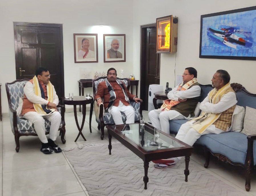 BhajanlalBjp's tweet photo. आज राजधानी दिल्ली में माननीय केंद्रीय कोयला एवं खान मंत्री श्री @JoshiPralhad जी से आत्मीय भेंट की तथा वीर भूमि के विकास संबंधित महत्वपूर्ण विषयों पर सार्थक चर्चा की।

इस अवसर पर हमारे साथ प्रदेश सरकार में ऊर्जा मंत्री श्री हीरालाल नागर जी भी उपस्थित रहे। https://t.co/OfmFbmUfxb
