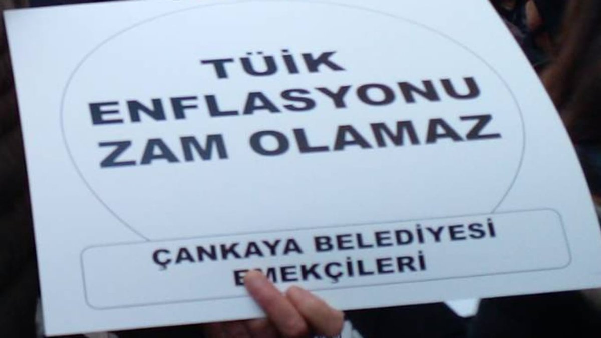 Mücadelemiz, açlık ve sefalet koşullarında çalıştırılmaya karşıdır. 

Bizi sefalete sürükleyenleri unutmayacağız!

Çankaya işçisini sefalete sürükleyenlere cevabımız

#YaYoksullukSınırıYaDireniş

#AlperTaşdelen
@anilcetin21 
@kgulsunbor 

#Duyunbizi
@eczozgurozel 
@herkesicinCHP