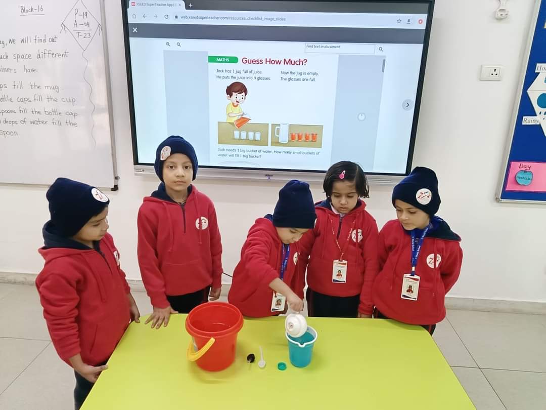 7iworldschool_g's tweet image. Life @7i World School Harishankarpuram

Block - 16
Water Wonder
K2 Students learned to measure capacity using non-standard units.
Teaching capacity , which is an important mathematical concept,  builds a deep understanding of the measurement process.
#7iworldschool #classactivity