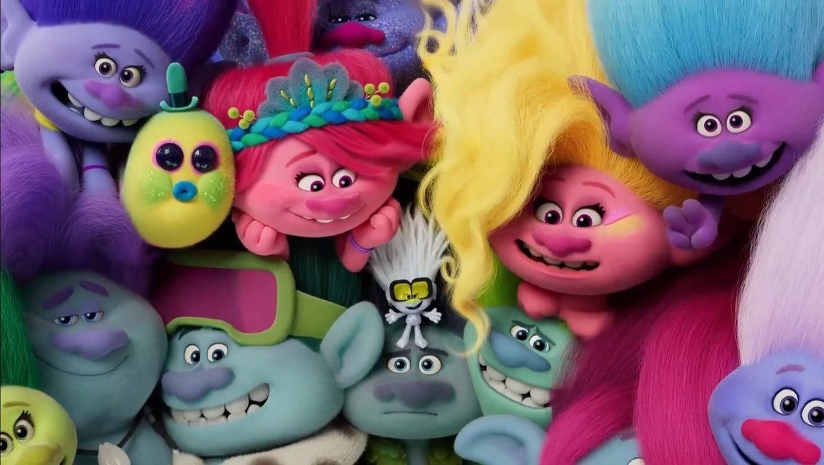 scisetstarlight's tweet image. how trolls characters would respond to “can you buy me pads?” texts 🧵