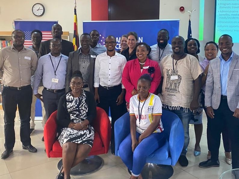 Are you interested in pursuing a Master’s degree or PhD from a U.S. university? @usmissionuganda is accepting applications for the #Fulbright Foreign Student Program and the deadline to apply is April 1! ug.usembassy.gov/2025-fulbright…