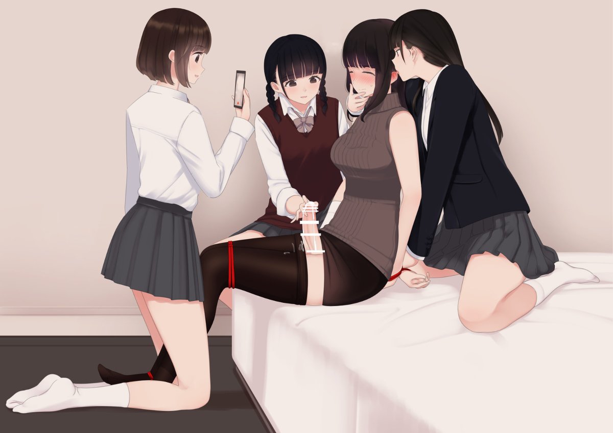 Who knew schoolgirls were this bold these days? Three of them dragged her to a hotel, only to tie her up and have their way with Hana.

#LimitlessRP #TabooRP