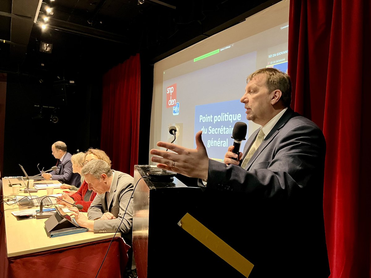 Conférence nationale du <a href="/snpden/">SNPDEN-UNSA</a>
Ouverture par <a href="/BrunoBobkiewicz/">BOBKIEWICZ</a> dans un contexte extrêmement dense.
Entre annonces présidentielles, #chocdessavoirs et polémique ministérielle, 2 jours de travail collectif. 
Échanges avec le terrain en présence élus académiques et départementaux.
