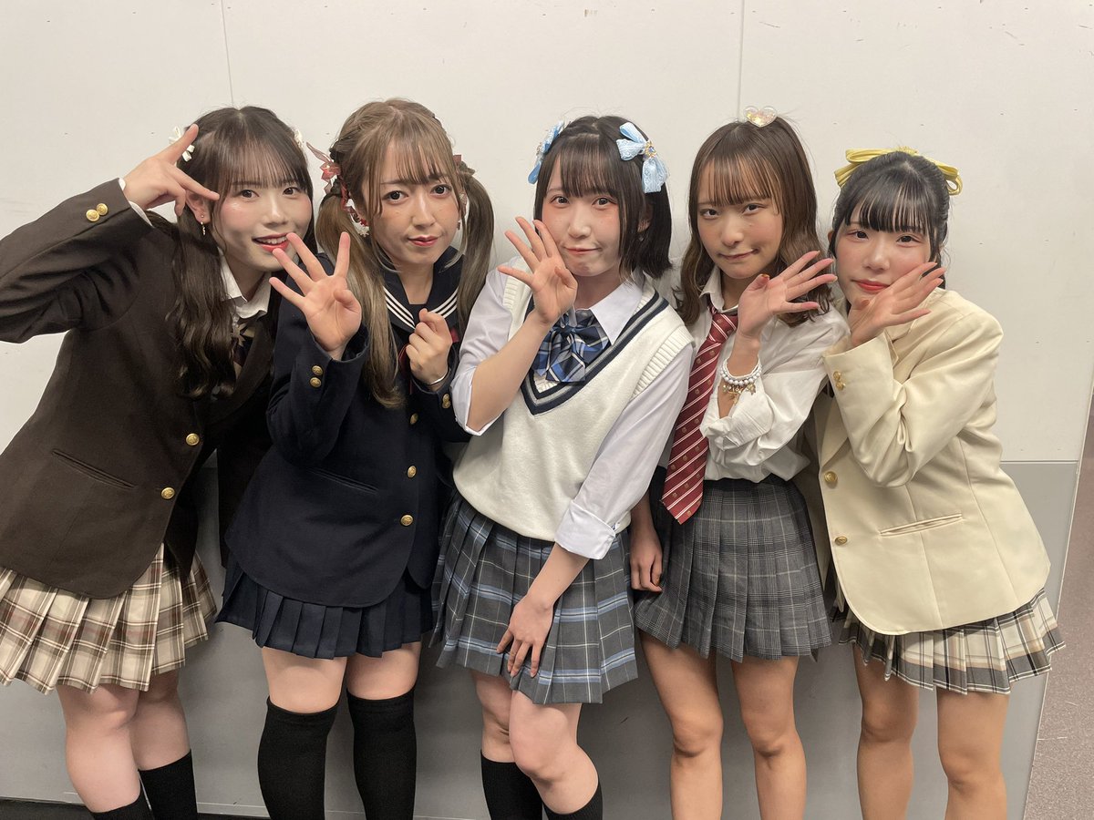 Origami__IDOL's tweet photo. #ORIGAMI大感謝祭 宴 vol.12

7組目は
『ZeroProject Z3-A4』

#わたいず
#ポラシン
#スプスラ
#ゼロプロ
#ベビクレ https://t.co/GJGW3lbV4l