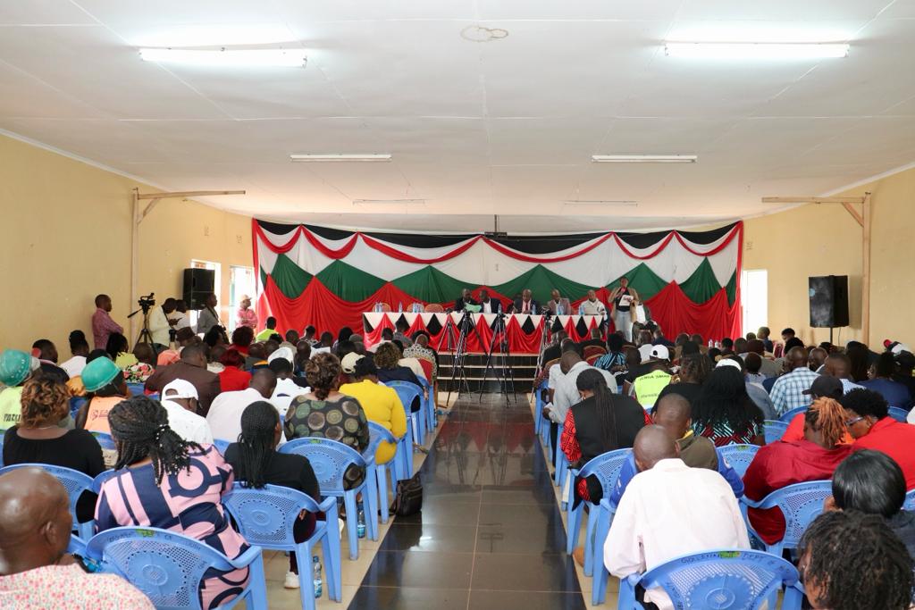 NAssemblyKE's tweet photo. The Committee on Housing chaired by Hon. Johana Ng’eno (Emurua Dikirr) is currently conducting public hearings in Embu county on the 𝟮𝟬𝟮𝟯, 𝗔𝗳𝗳𝗼𝗿𝗱𝗮𝗯𝗹𝗲 𝗛𝗼𝘂𝘀𝗶𝗻𝗴 𝗕𝗶𝗹𝗹.
#AffordableHousingBill2023 #PublicHearings https://t.co/qXJx3z0xAU