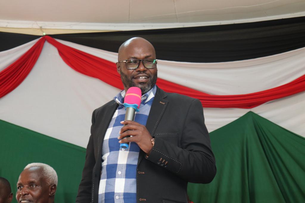 NAssemblyKE's tweet photo. The Committee on Housing chaired by Hon. Johana Ng’eno (Emurua Dikirr) is currently conducting public hearings in Embu county on the 𝟮𝟬𝟮𝟯, 𝗔𝗳𝗳𝗼𝗿𝗱𝗮𝗯𝗹𝗲 𝗛𝗼𝘂𝘀𝗶𝗻𝗴 𝗕𝗶𝗹𝗹.
#AffordableHousingBill2023 #PublicHearings https://t.co/qXJx3z0xAU