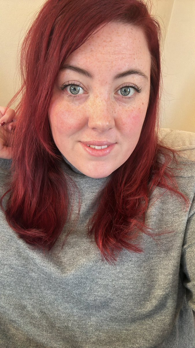 Days off from work means i have time to interact with other nurses elsewhere!This mornings meeting is a roundtable discussion with <a href="/NurseStandard/">Nursing Standard</a> about communication and different levels of experience. Should be a good one! #RCNNRN #RegisteredNurse