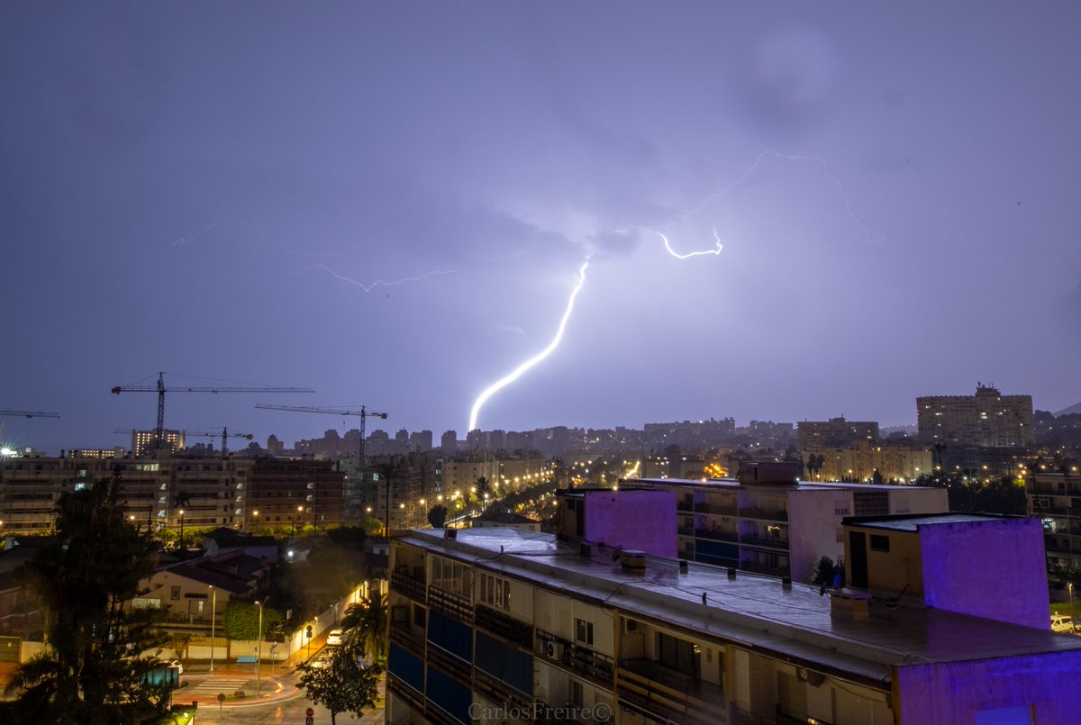 #Tormenta ⚡ de esta pasada madrugada en Málaga #BorrascaIrene