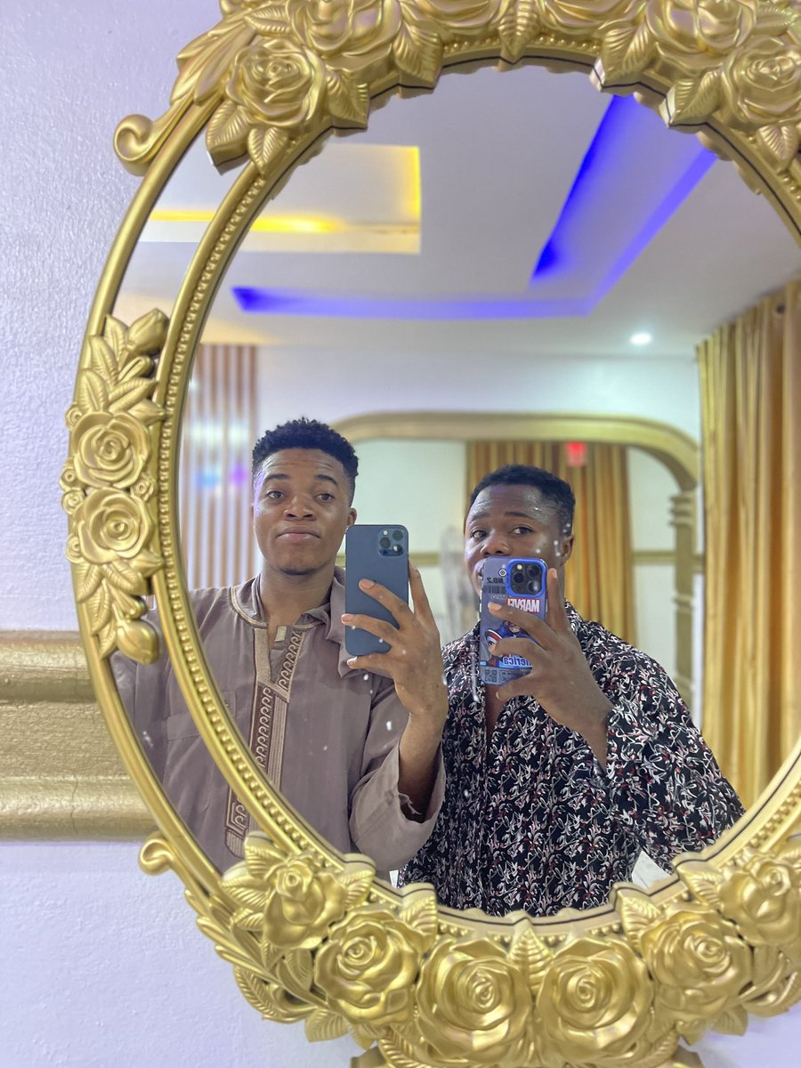 otf_455's tweet photo. Blood is thicker than water ❤️🤟🏽🩸 https://t.co/57Zmc0cskf