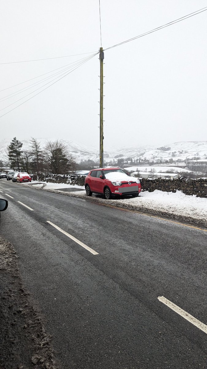 chlonfusticate's tweet photo. Aaahhhhh, Cumbria! #lucky #cold https://t.co/vya5xQPXn7