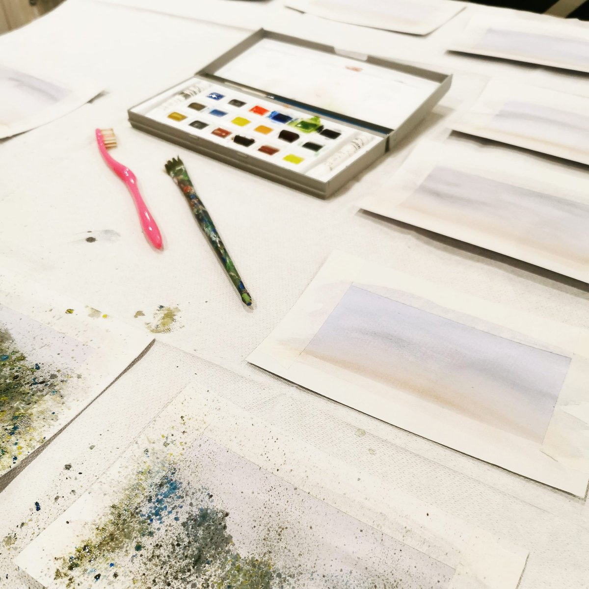 creeqcreative's tweet photo. Preparing for workshops at HMP Hewell #fourseasons @NTCroome. Feels chilly painting frozen landscape backgrounds ❄️
 #contemporaryart  #socialartpractice #commission #prison  #watercolour  #nature #landscape @fayeclaridge  @NTmidlands  @nationaltrust https://t.co/EPNCbnIZtA