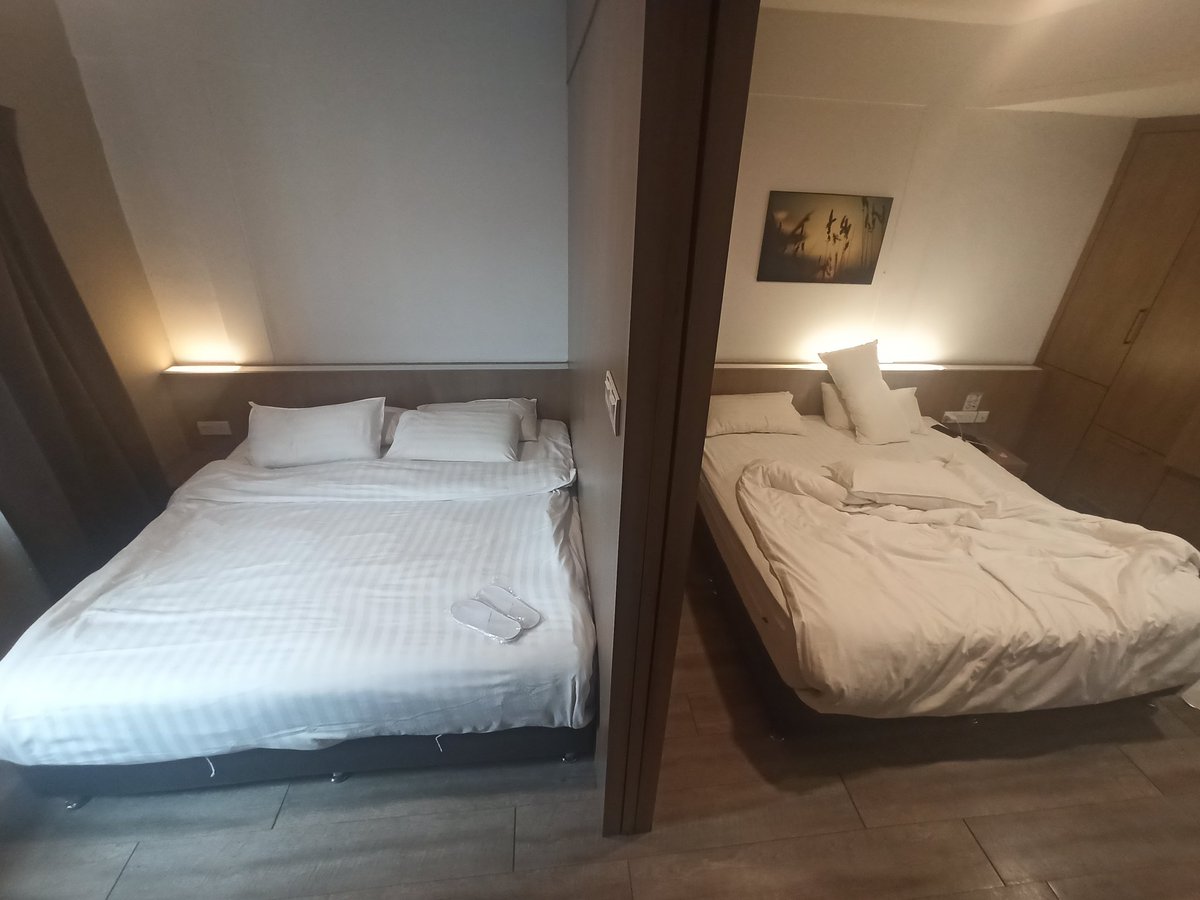 上床不思床下人🤏
下床不提床上事👌