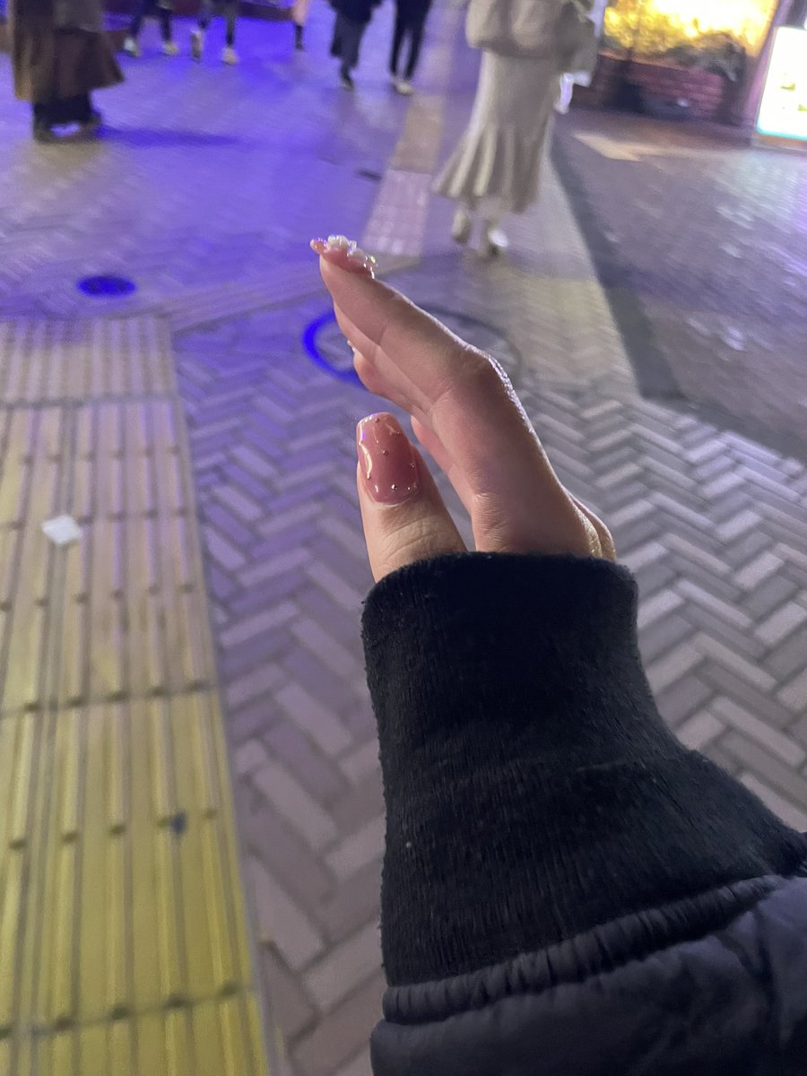 sonochonodance's tweet photo. 無事、死亡しました🎩💋🪄
お顔整ってて、相変わらず優しいオーラ滲み出てた✨
自『会いたかったです』
💋『俺も、ありがとう』

3時間くらい皆んなと握手し続けるのに
嫌な顔せず、喉も痛いのにたくさん話してくれて人を常に思った行動をしてて凄いよ…

 #NissyMeetsYou
#Nissy 
#NissyMeetsYou渋谷 https://t.co/Lx5tqEABmu