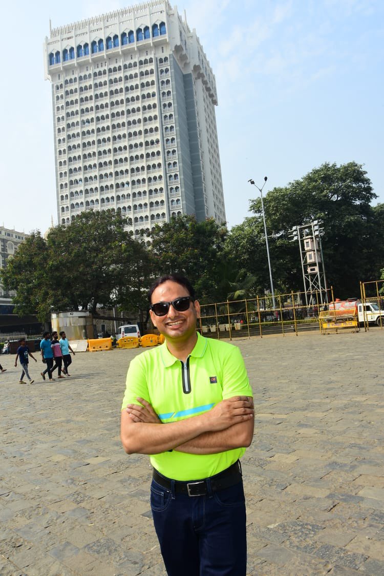 lkohospital24hr's tweet photo. Mumbai is the city where people live their dream.
#AamchiMumbai
#WinterVaccation
#Mumbai https://t.co/55GqXxM0uZ