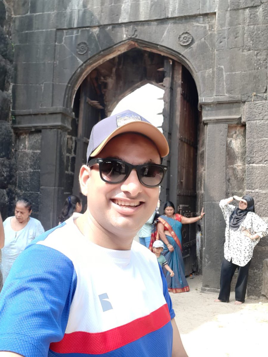 lkohospital24hr's tweet photo. Mumbai is the city where people live their dream.
#AamchiMumbai
#WinterVaccation
#Mumbai https://t.co/55GqXxM0uZ