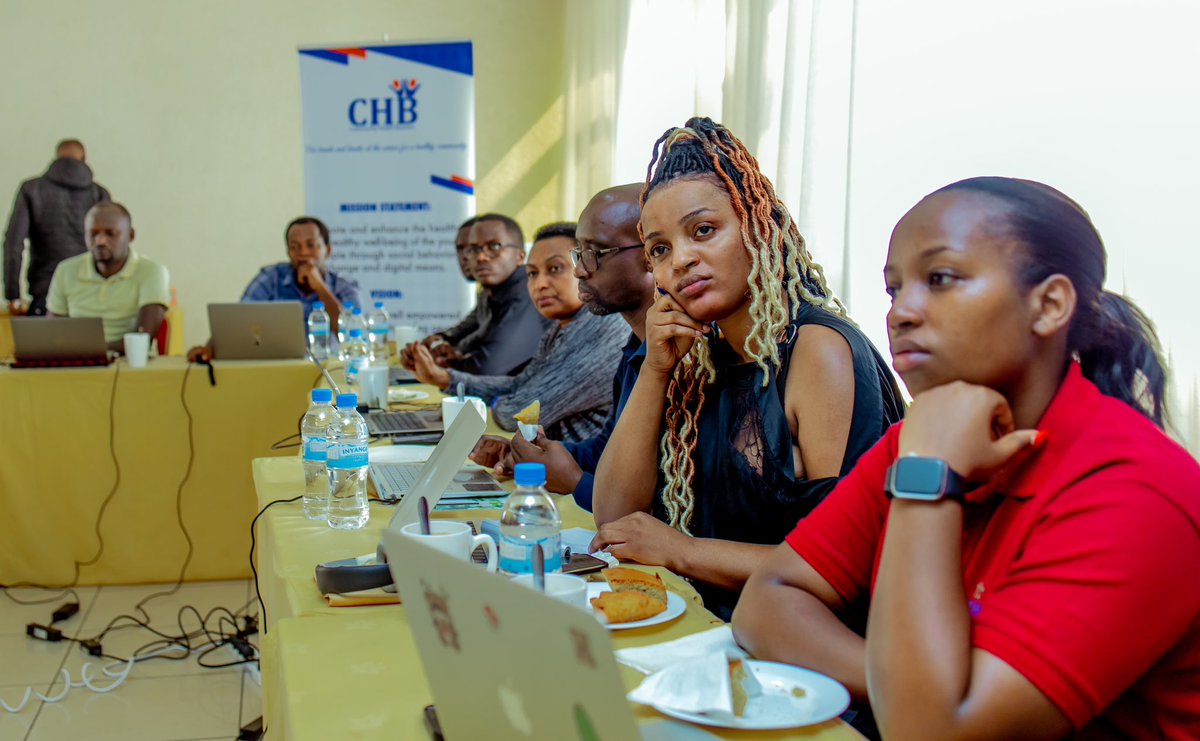 chbrwanda's tweet photo. Day 3, #YAhealthApp Content Workshop!

With support of @unicefrw, we are continuing creation of comprehensive ASRH content with guidance from RBC/MCCH.

Ensuring accuracy and reliability to meet Adolescents needs. 

#YAhealthAppRedesign https://t.co/IS7qVSlz4u