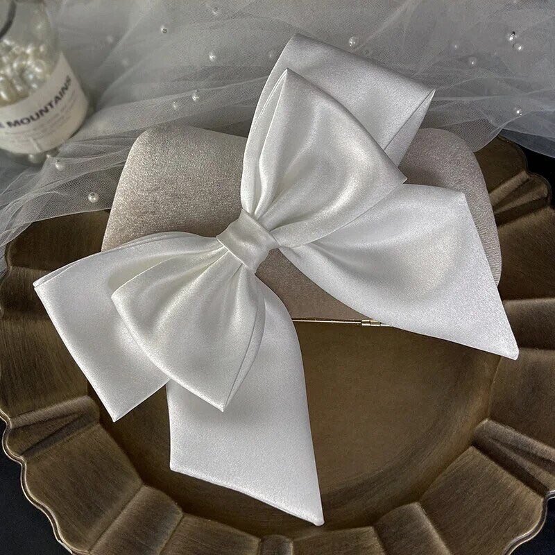 SALE ON #sale #weddingwednesday #flashsale #weddingaccessory #hairbow #satinweddingbow visit our online Etsy store for the deal #dealoffers #weddingsale