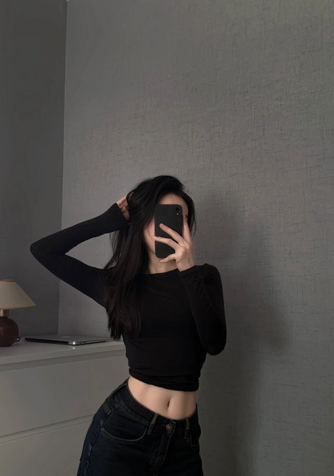 Embrace your unique beauty, for in your existence, there is an extraordinary elegance💖 🌺✨