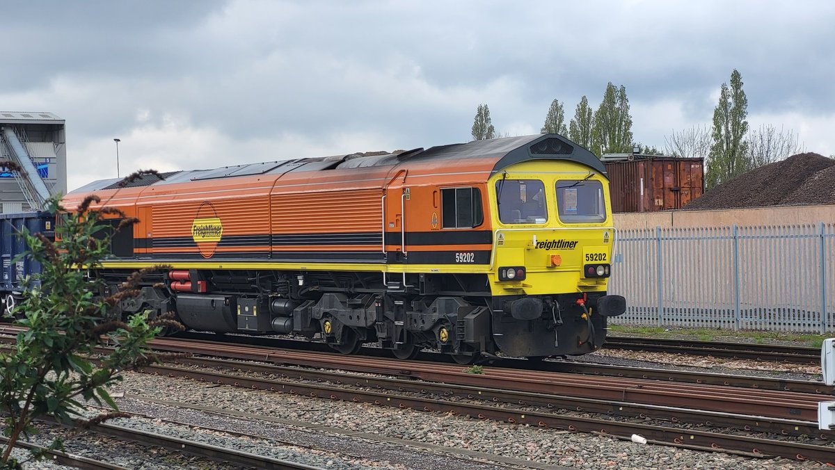 british_train's tweet photo. Ain't Posted On Here Since 2022, Anyway, Here Are A Few Of My Favourite Pictures From 2023. https://t.co/F4sYpyb5af