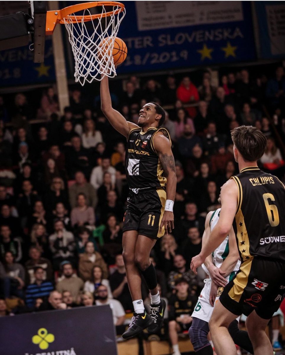 Chris hemphill tweet media