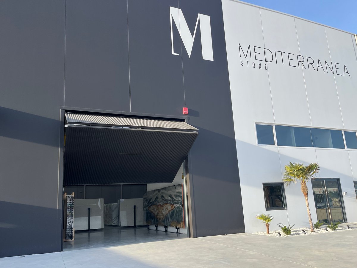 med_stone's tweet photo. 💚NUESTRO ALMACÉN💚 Ven a visitarnos!
welcome@mediterraneastone.com
+34966187671
C/ Serra del Sit nº 66, Novelda, Alicante.

#mediterraneastone #stone #blue #marble #luxurystone #architecture #green #pandamarble #photo #verde #quartzite #agata #whiteandblack
#pandawhite #luxury https://t.co/YoisAfKQVx