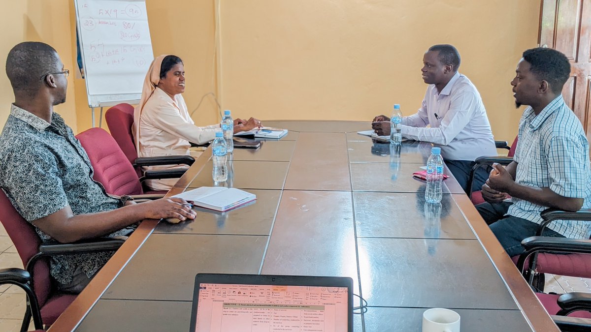 EcoScopeF's tweet photo. "ESF had the honor of meeting and holding talks with Sr. Fatima Jecintha, the Country Director at SDMIC Tanzania. We have agreed to collaborate and work together to positively impact people's lives in the areas of empowerment, finance, education, life skills, and mentorship https://t.co/0ENsoanvS6