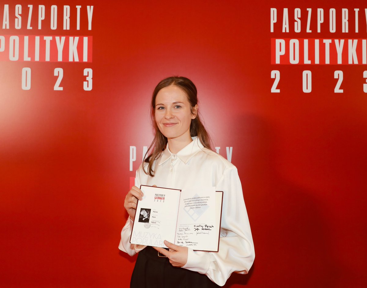 I am absolutely thrilled to say that yesterday in Warsaw I was awarded a #PolitykaPassport - one of the most prestigious art awards in Poland. Congratulations to all the nominated artists and laureates, it was a true bliss to see my name on the same list. And now... back to work!