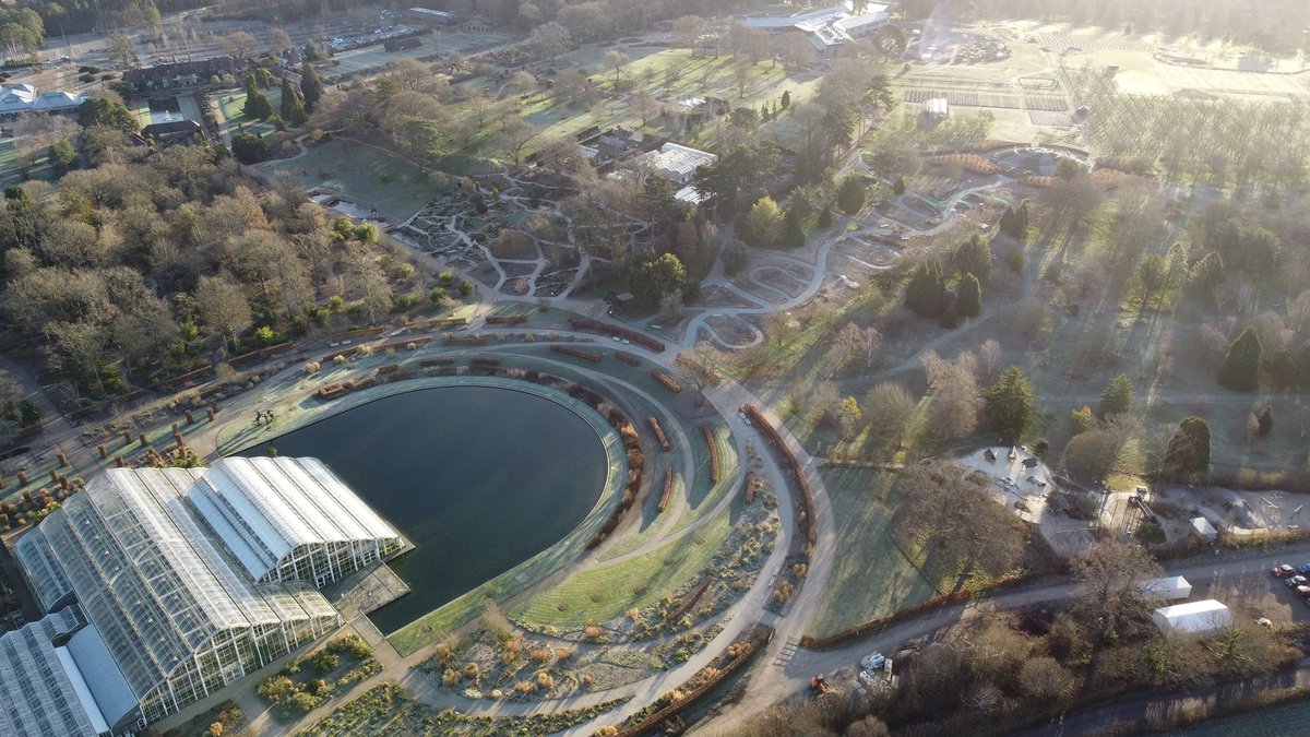 Check out these stunning aerial views of the Oudolf Landscape at RHS Garden Wisley. The new path network weaving through the landscape will allow visitors to experience #PietOudolf's new planting in a truly immersive way. @Matthew_Pottage @gardenerjonesy Images: @RHSWisley