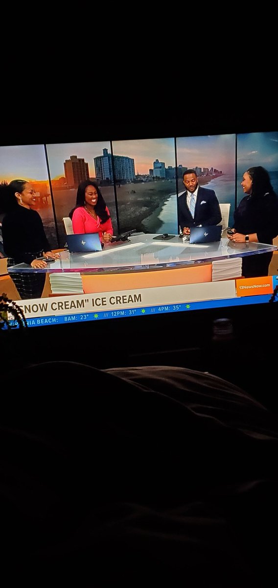 LadiiElle82's tweet image. #DayBreakers love it 🤎🤎🤎🤎 @eugenedanielTV @13AshleySmith @tstephwx