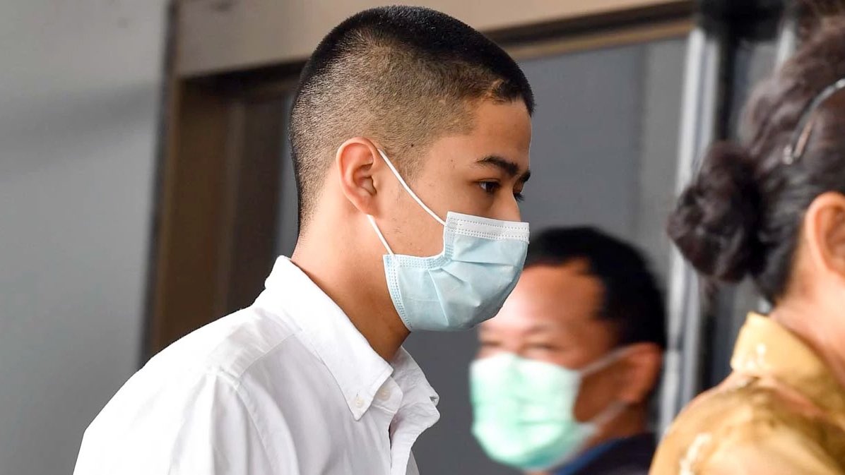 ตำรวจที่ชนหมอกระต่าย เสียชีวิต ถูกตัดสินจำคุกแค่ 1 ปี.. ปรับเงิน4000บาท ทำคนตายติดคุกปีเดียวก็ออกมาใช้ชีวิตได้แล้ว คนที่ตายไปเรียกร้องอะไรได้มั้ยอะ

krasae.com/2024/01/17/hil…

#ป้าบัวผัน #ยกเลิกกฎหมายเยาวชน #หมอกระต่าย