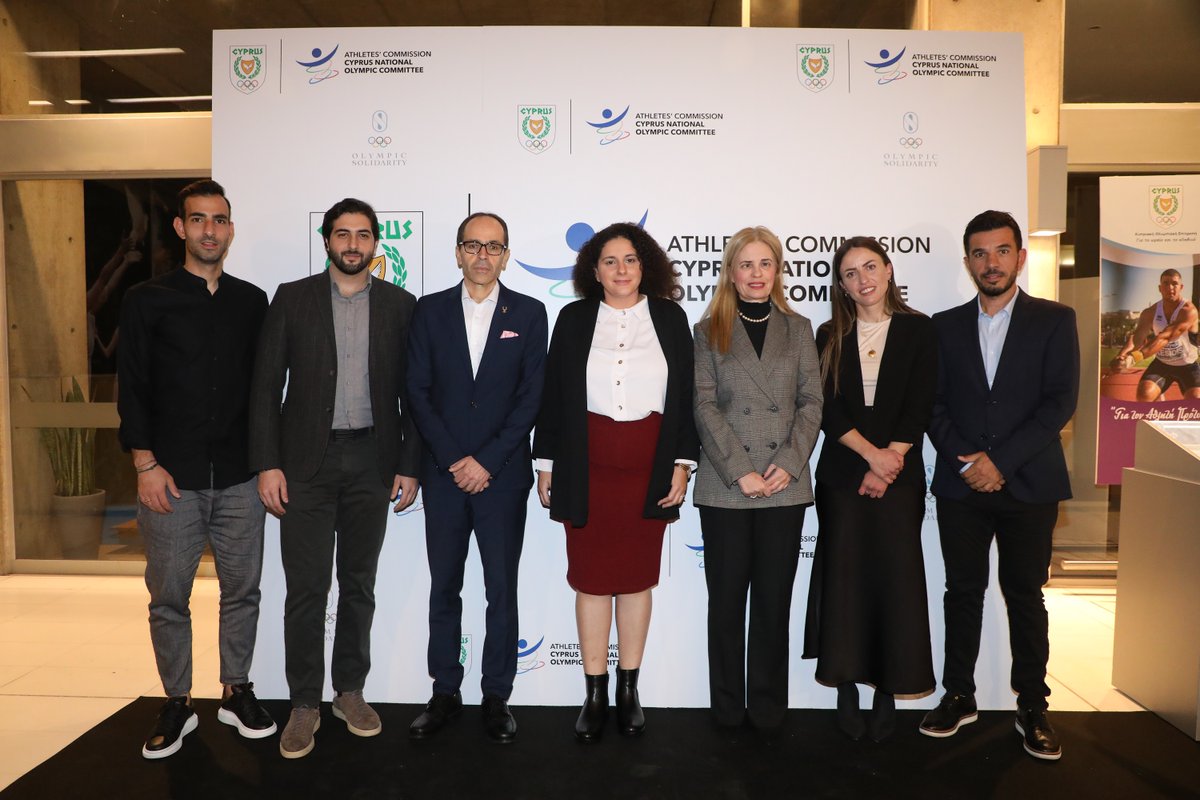 GALA ΕΠΙΤΡΟΠΗΣ ΑΘΛΗΤΩΝ ΚΟΕ
Γ. Αχιλλέως (Πρ. Επιτροπής Αθλητών ΚΟΕ) : «Να αποτελέσουμε τον συνδετικό κρίκο αθλητών και κέντρων αποφάσεων του αθλητισμού»
Γ. Χρυσοστόμου (Πρ. ΚΟΕ): « Εκπροσωπούνται όλες οι Ομοσπονδίες - Όλοι οι αθλητές έχουν το δικαίωμα του εκλέγειν και εκλέγεσθαι»