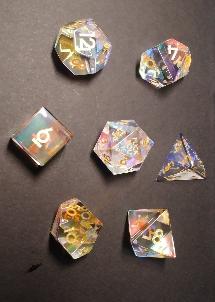 Quel_The_Mimic's tweet photo. The dice just arrived~
Gawds, i want put them to use so badly... T^T
Tho, with my luck, I'd be seeing that Nat 1 way more than anything... If not just all the time
#urwizards https://t.co/p7KSbEfFhM